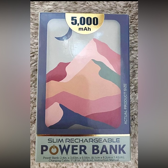 Power Bank Charger 5000 mAh Slim Charger with Mountain Design NWT - Picture 1 of 4